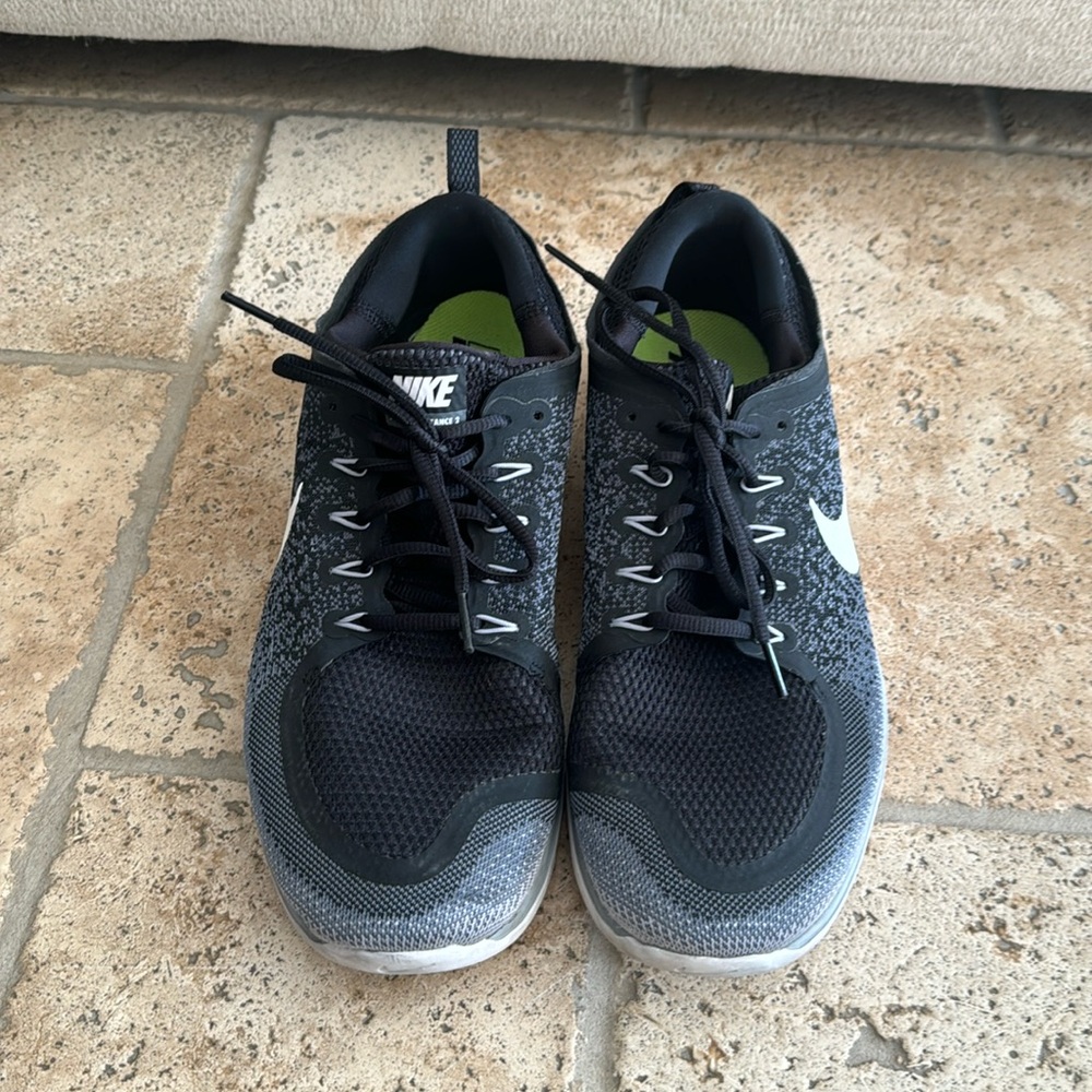 Nike Men’s shoe